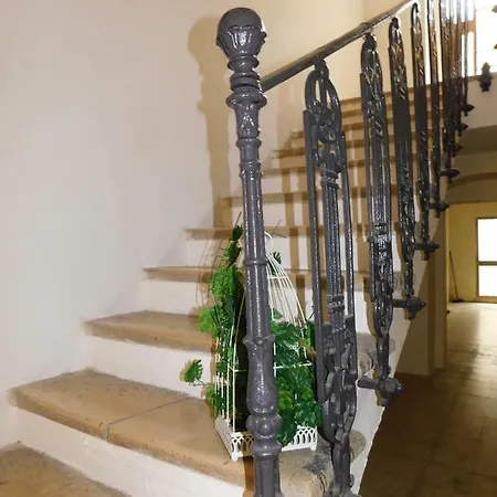 Alderi Guest house *